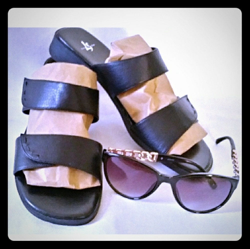🎈Weekend Sale🎈 Life Stride"Tabby" Woman Sandal